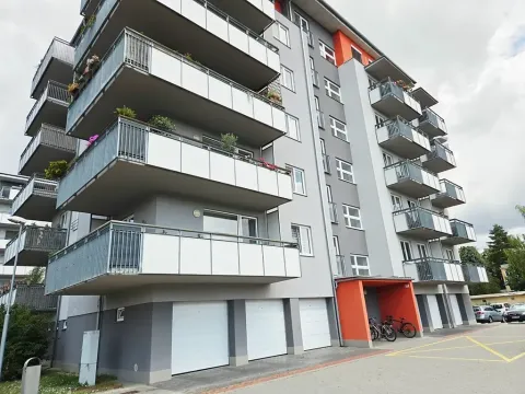 Prodej garáže, Uherské Hradiště, Zahrádky, 20 m2