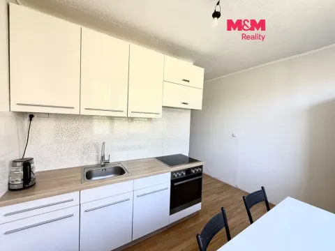 Prodej bytu 3+1, Krupka - Maršov, Karla Čapka, 79 m2