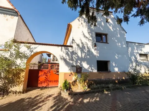 Prodej rodinného domu, Žalhostice, 150 m2