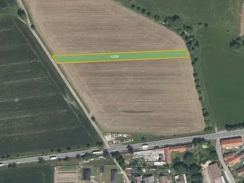 Prodej pole, Křenovice, 13645 m2