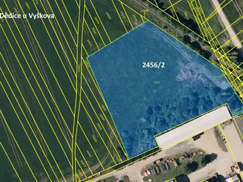 Dražba pozemku, Vyškov, 8890 m2