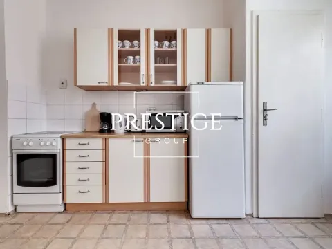 Pronájem bytu 2+kk, Praha - Nové Město, Na zbořenci, 48 m2
