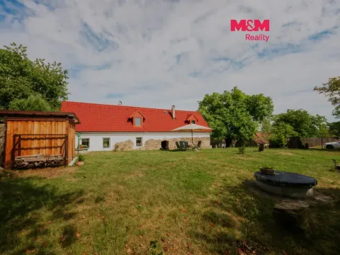 Prodej chalupy, Kadov - Lnářský Málkov, 250 m2