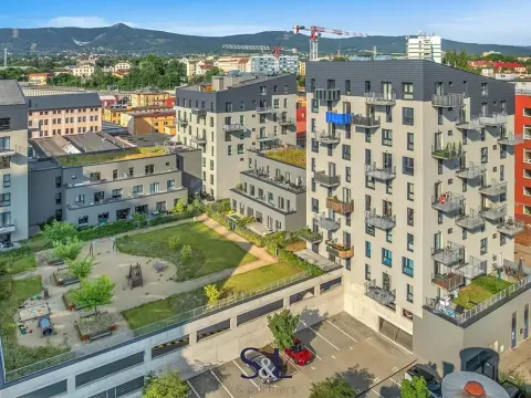 Prodej bytu 3+kk, Liberec, Kladenská, 73 m2