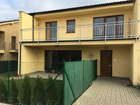 Prodej bytu 2+kk, Kouřim, Nová, 52 m2