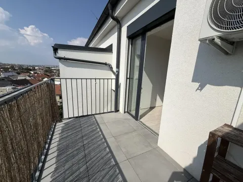 Pronájem bytu 2+kk, Brno - Židenice, Porhajmova, 56 m2