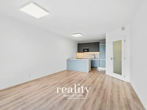 Pronájem bytu 2+kk, Třebíč, Družstevní, 57 m2