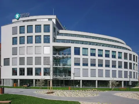 Pronájem obchodního prostoru, Praha - Smíchov, Svornosti, 282 m2