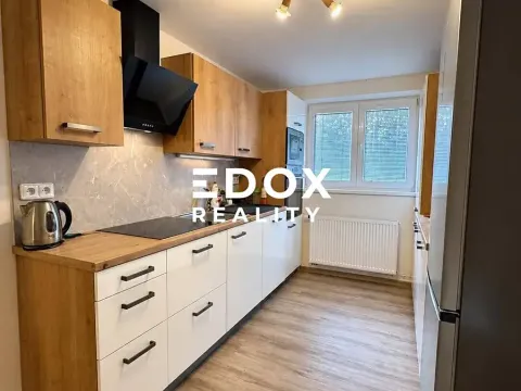 Prodej bytu 2+1, Praha - Běchovice, Do panenek, 56 m2