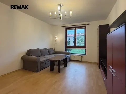 Pronájem bytu 2+kk, Beroun, Palouček, 43 m2