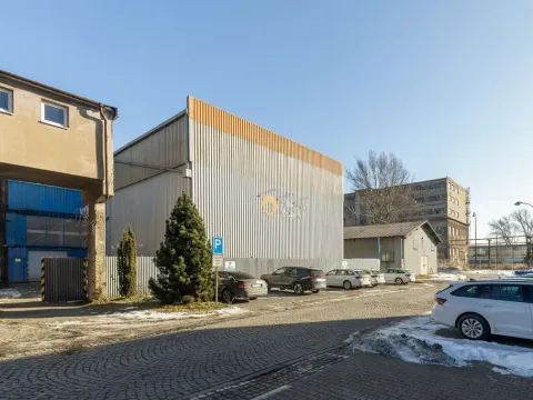 Pronájem výrobních prostor, Ostrava, 9648 m2