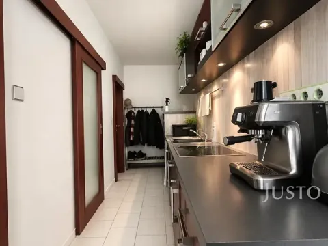 Prodej bytu 3+1, Strakonice, Sídliště 1. máje, 74 m2