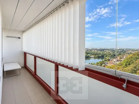 Pronájem bytu 2+kk, Praha - Hloubětín, Slévačská, 48 m2