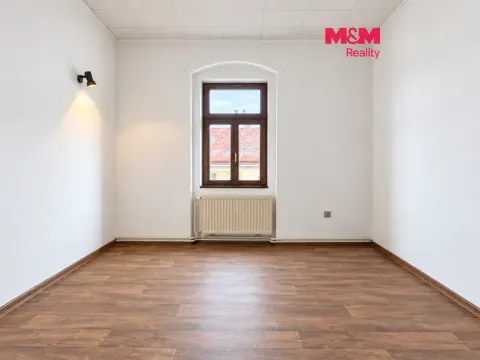 Pronájem kanceláře, Klášterec nad Ohří, Chomutovská, 9 m2