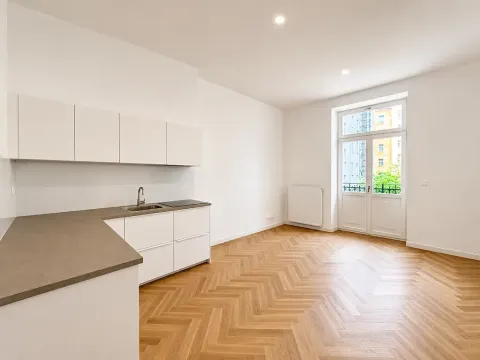 Pronájem bytu 2+kk, Praha - Vinohrady, 57 m2