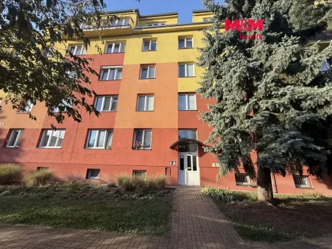 Pronájem bytu 2+1, Praha - Záběhlice, Jabloňová, 52 m2