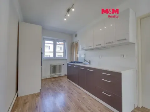 Prodej bytu 2+1, Plzeň - Doubravka, Mohylová, 56 m2