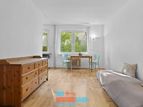 Prodej bytu 1+kk, Praha - Záběhlice, Svojšovická, 28 m2