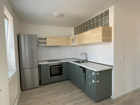 Pronájem bytu 3+1, Žďár nad Sázavou - Žďár nad Sázavou 5, Vysocká, 75 m2