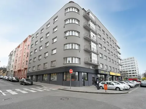 Pronájem bytu 1+1, Praha - Libeň, Novákových, 42 m2