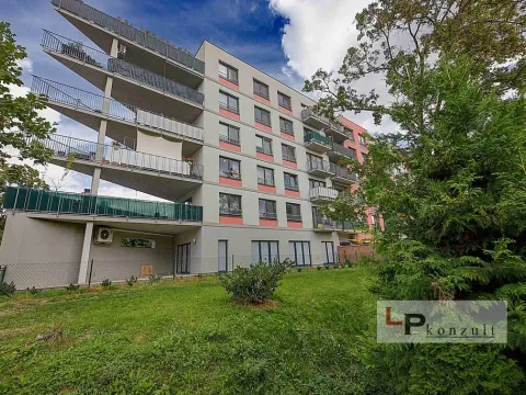 Prodej bytu 3+kk, Pardubice - Zelené Předměstí, Pod Vinicí, 111 m2