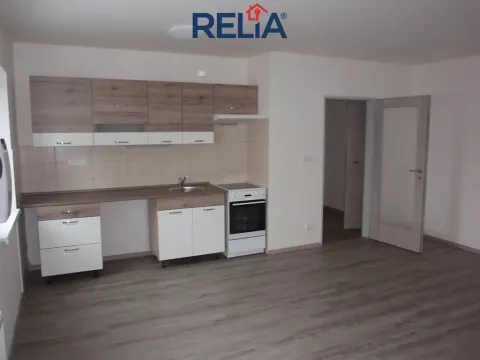 Pronájem bytu 2+kk, Liberec, Slavíčkova, 53 m2