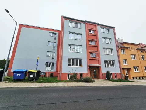 Pronájem bytu 1+1, Litoměřice, Michalovická, 35 m2