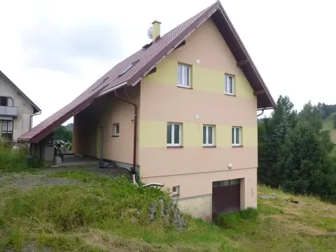 Dražba rodinného domu, Slaná, 119 m2