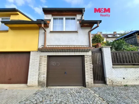 Pronájem garáže, Praha - Strašnice, Dubečská, 13 m2