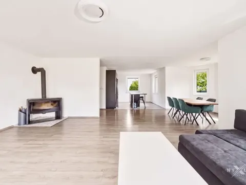 Pronájem rodinného domu, Postřižín, Lišková, 150 m2