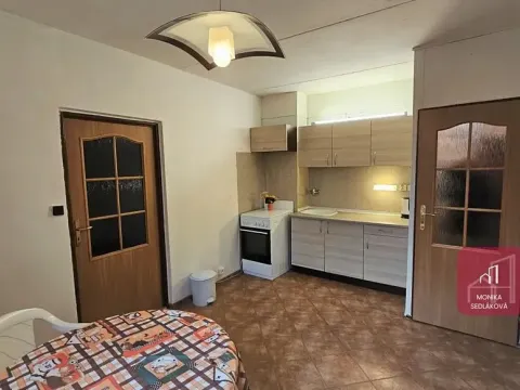 Pronájem bytu 1+1, Brno, Herčíkova, 35 m2