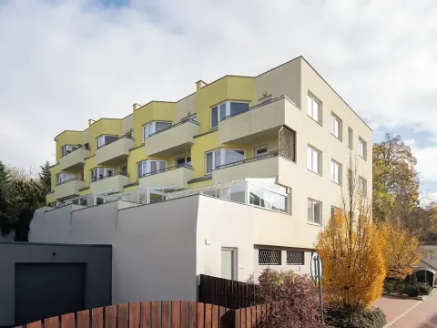 Pronájem bytu 2+kk, Brno, Slatinská, 83 m2