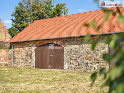 Prodej zemědělského objektu, Jesenice, 102 m2