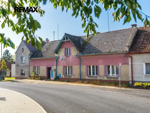 Prodej rodinného domu, Křesín, 141 m2